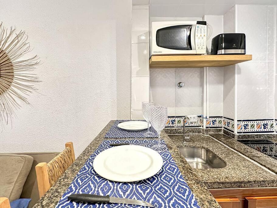 Facing The Sea Ac Basilica Embare Bars&Restaurants Apartment Santos  Exterior photo